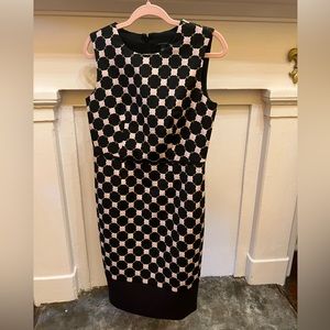 Ann Taylor textured Shift dress size 6